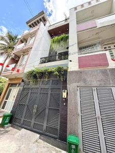 NHÀ 1 SẸC  4 TẦNG ĐƯỜNG 7M, PHÍA SAU ĐH NGÂN HÀNG, DT 4*16M, NHỈNH 8 Tỷ TL